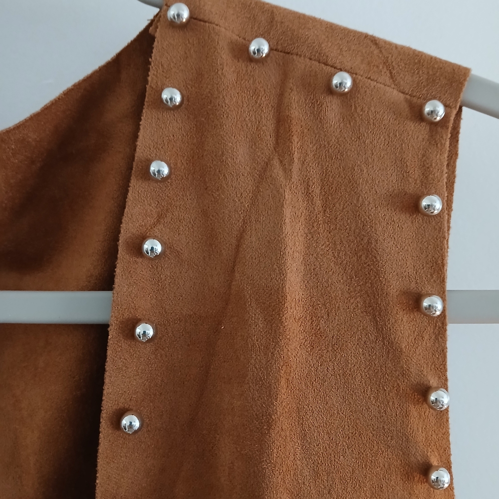 Brown Suede Fringe Vest with Studs - Picture 4 of 6